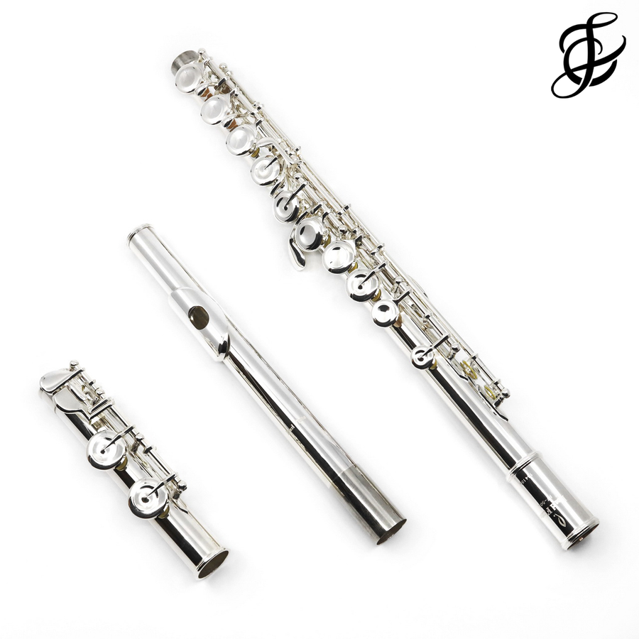 Pearl Quantz Series Flute Model 505  New 