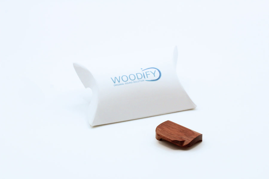 Woodify Twig Thumb Rest - Blood Wood