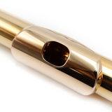 Flauta Lillian Burkart Elite n.° 236: tubo de plata pura, sol en línea, trino de do sostenido, rodillo de re sostenido, pata de si, cabeza de oro de 19.5 quilates.