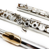 Pearl Elegante 795 Vigore #18621 - Tubo de plata esterlina, Sol desplazado, mecanismo de Mi dividido, llave de trino de Do#, rodillo de Re#, pata de Si, placa labial de oro de 3 quilates