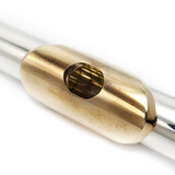 Pearl Elegante 795 Vigore #18621 - Tubo de plata esterlina, Sol desplazado, mecanismo de Mi dividido, llave de trino de Do#, rodillo de Re#, pata de Si, placa labial de oro de 3 quilates