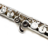 Sankyo Silver Sonic #84783 - Tubo de plata esterlina, G desplazado, junta de pie C, llaves de orificio cerrado