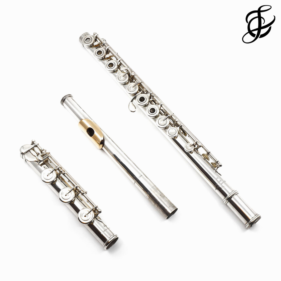 Almeida #212 -  Silver flute, inline G, B footjoint, 14K gold lip plate and riser