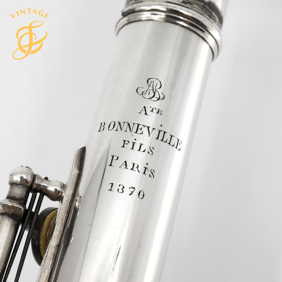 Bonneville #1370 - Silver plated flute, open holes, inline G, C footjoint