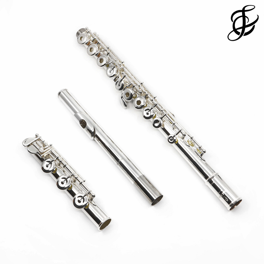 Pearl Quantz Series Flute Model 505  New 