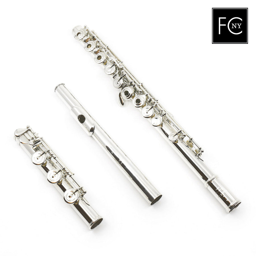 Pearl Handmade Flute Model 8800 in Sterling Silver  New 