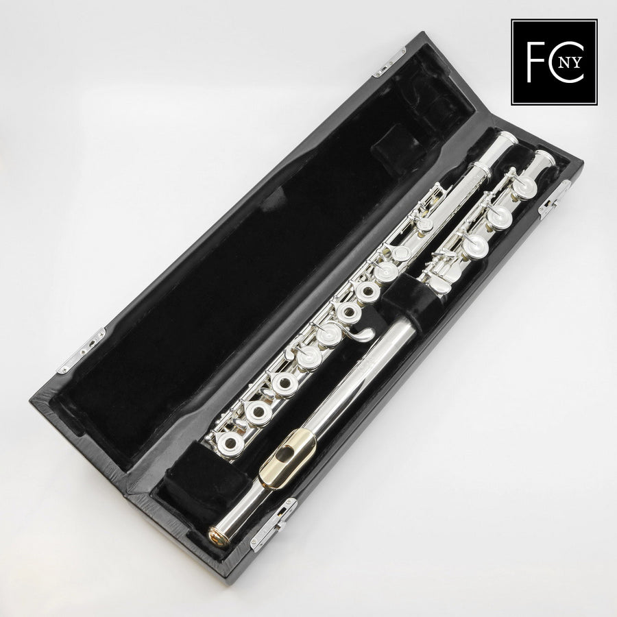 Verne Q. Powell Handmade Custom Flute in Platinum with Silver Mechanism  New 